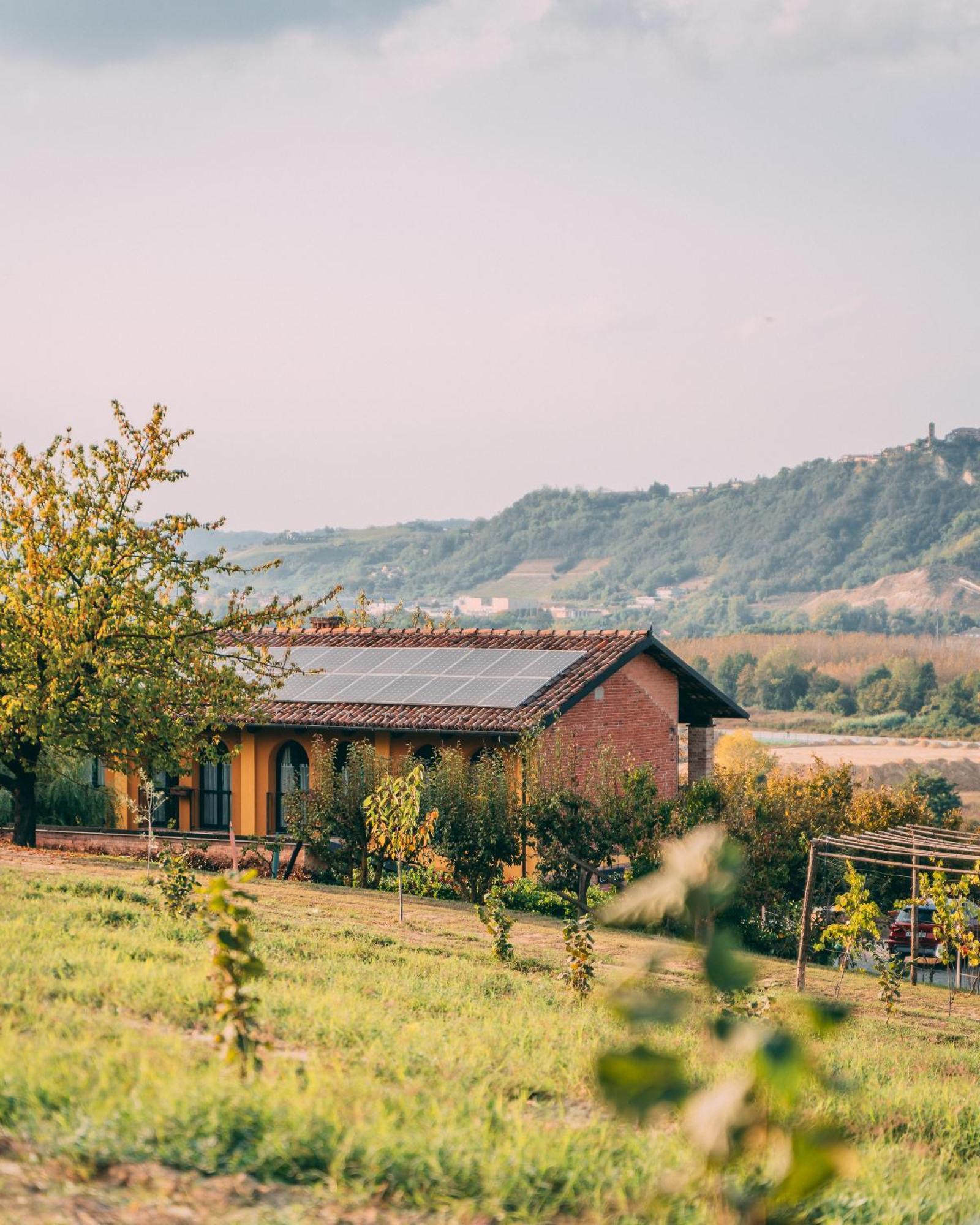 Agriturismo Cascina Barin Roddi Екстер'єр фото