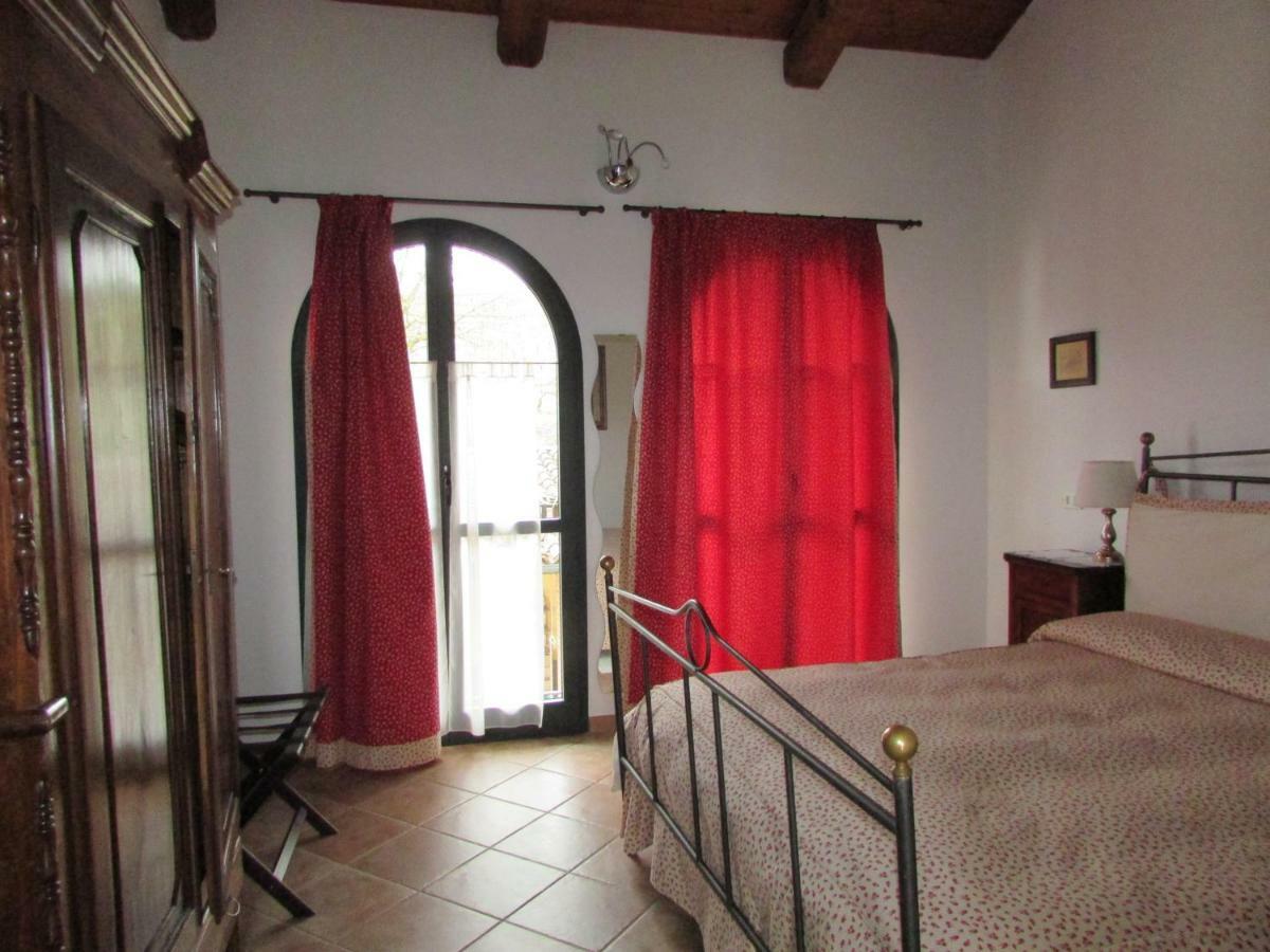 Agriturismo Cascina Barin Roddi Екстер'єр фото